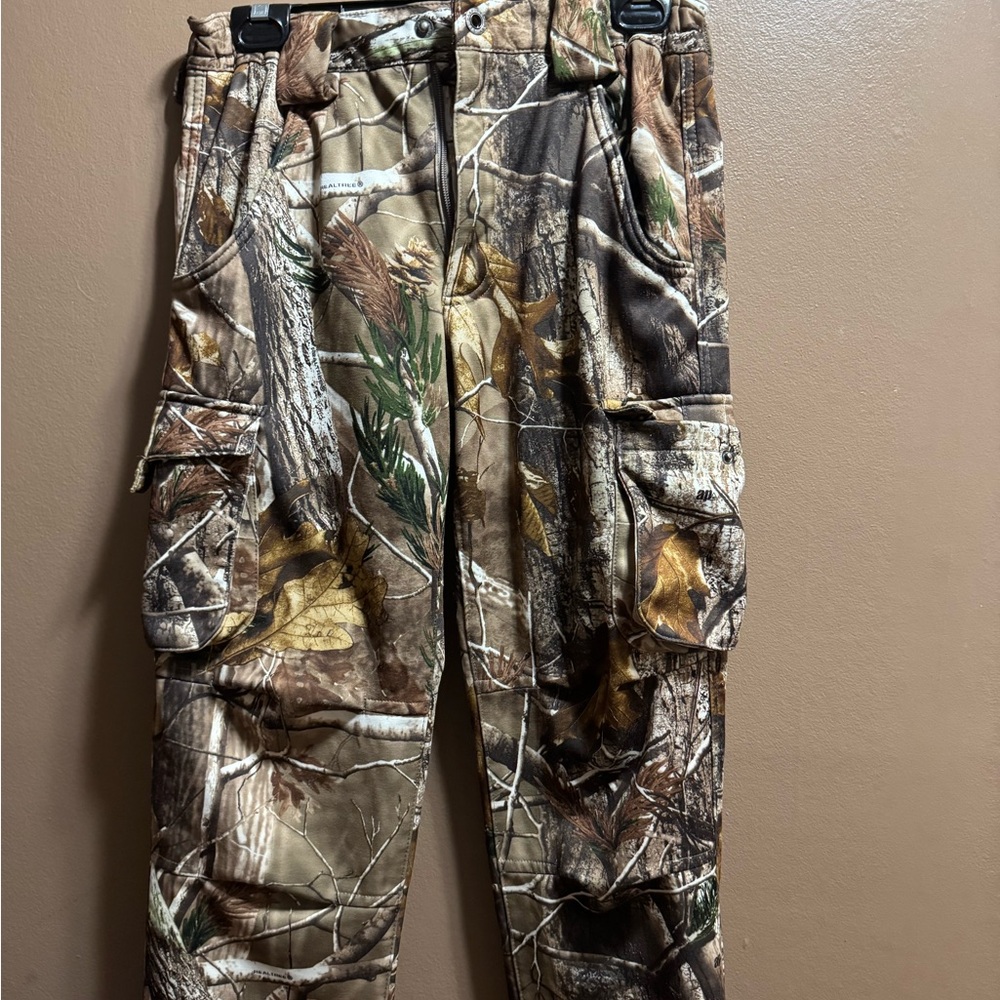Red Head Camouflage Hunting Pants - Picture 1 of 1